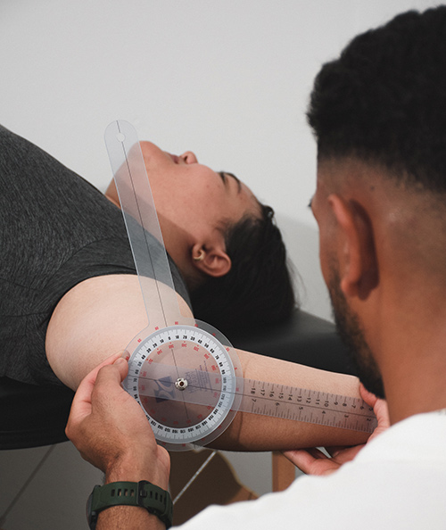 Biokiniticist measuring client